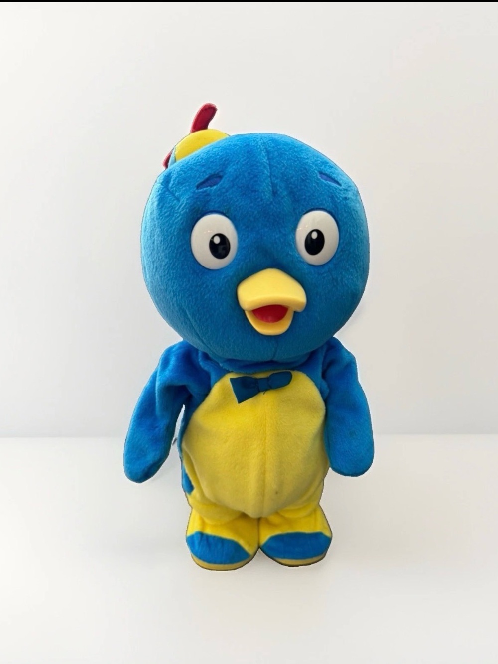 Backyardigans Sing & Spin Pablo Dancing Penguin 2005 Fisher-Price *NOT WORKING*